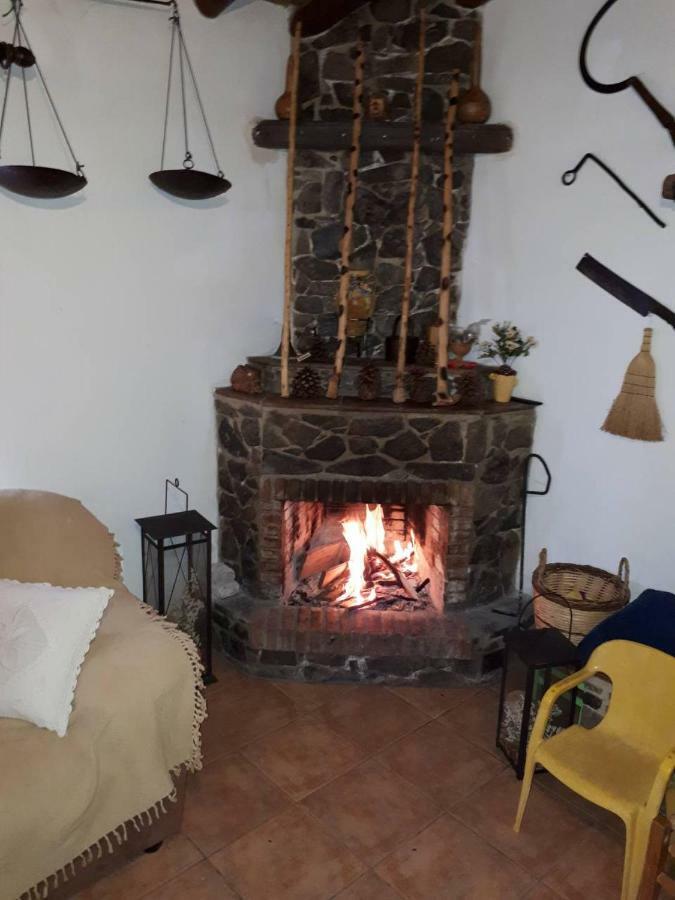 Ferienhaus Agrompelo House