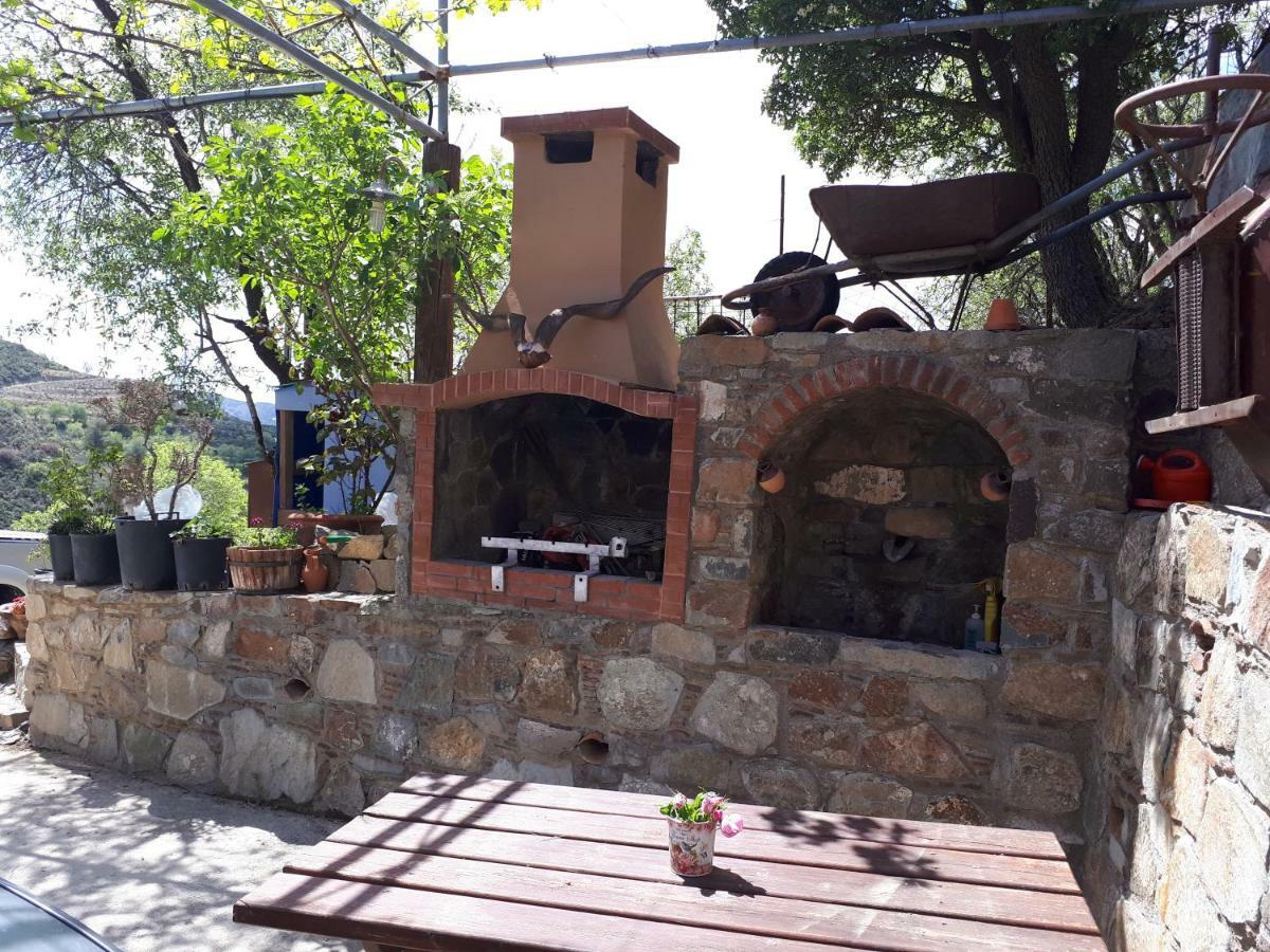 Ferienhaus Agrompelo House